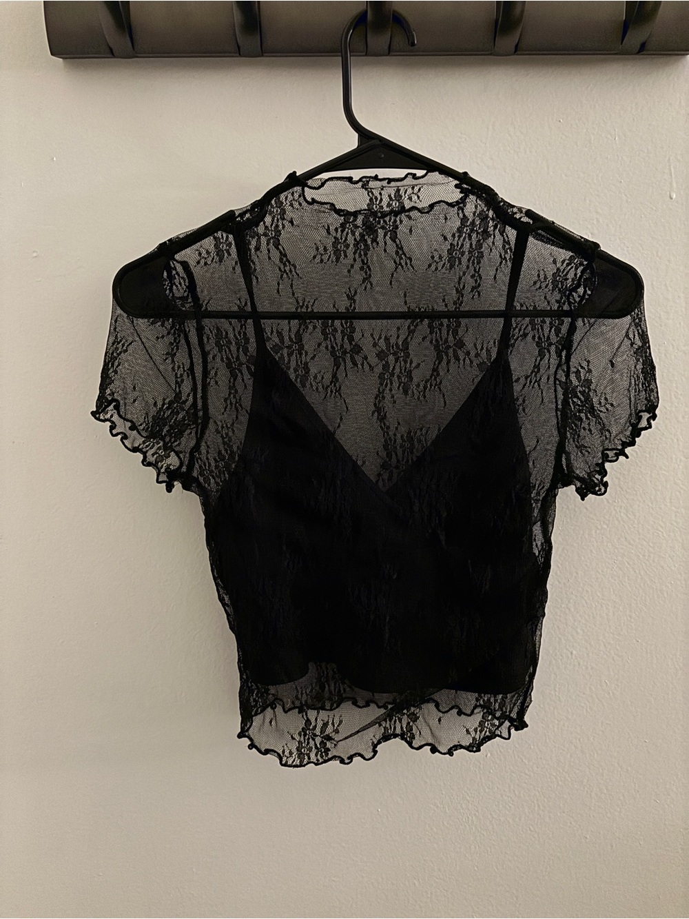 Cider Black Lace Mesh Crop Top - Picture 2 of 2